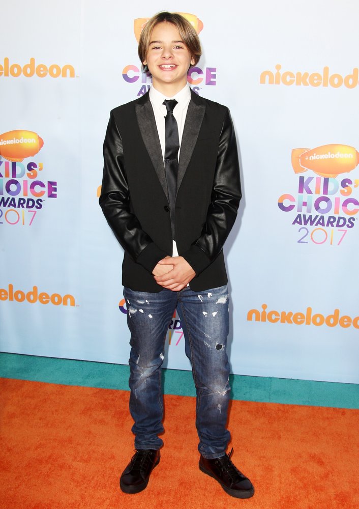 Mace Coronel Picture 3 - Nickelodeon's 2016 Kids' Choice Awards - Arrivals