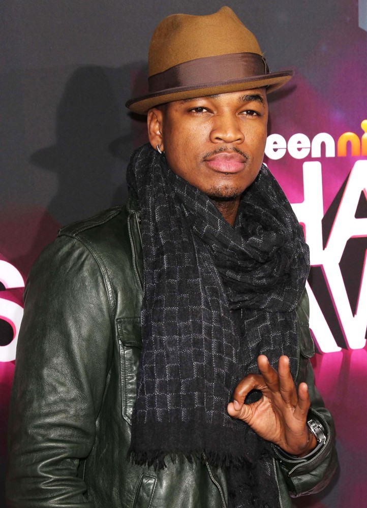 Ne-Yo Picture 1 - Nickelodeon's 2012 TeenNick HALO Awards - Arrivals