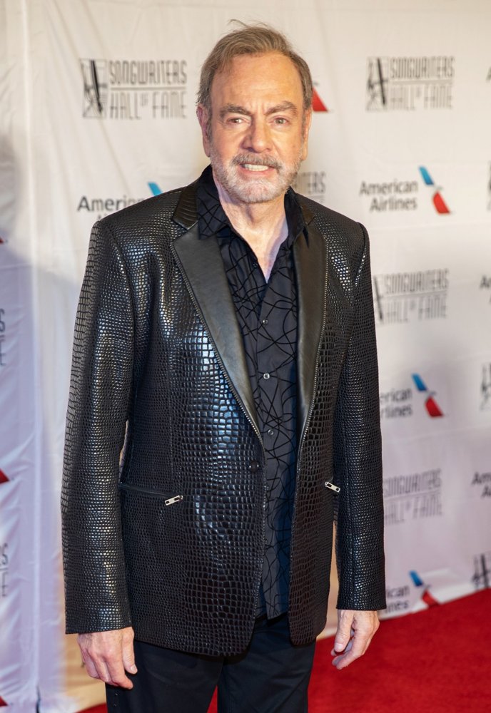 Neil Diamond Pictures, Latest News, Videos.