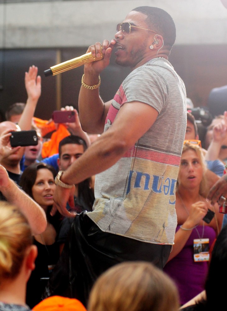 Nelly Picture 139 - Nelly Performs on Today Show