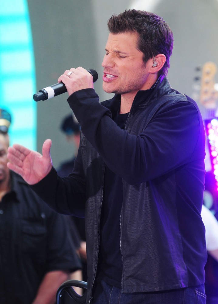 Image result for nick lachey concert photo