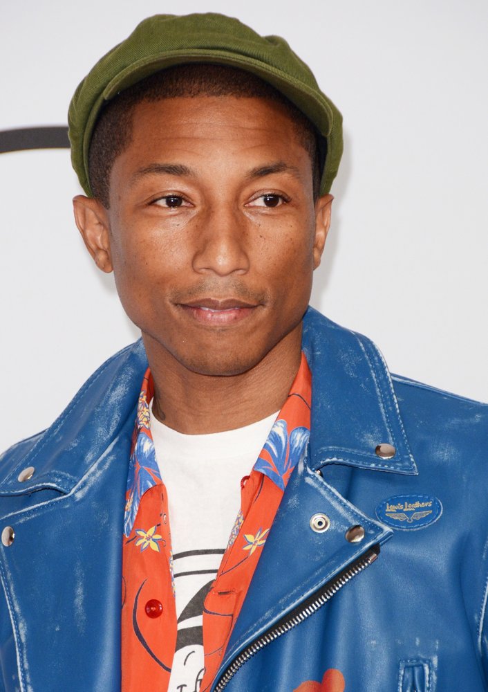 Pharrell Williams Picture 320 - 2015 MTV Video Music Awards - Arrivals