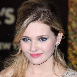 Abigail Breslin Picture 44 - Los Angeles Premiere of New Year's Eve