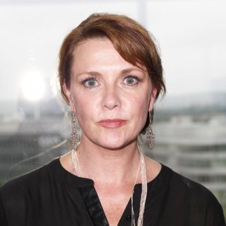 Amanda tapping photoshoot