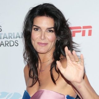 Angie Harmon Pictures, Latest News, Videos.