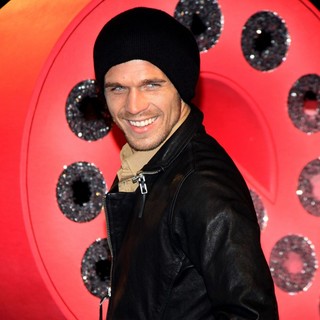 Cam Gigandet Picture 35 - Burlesque Photocall