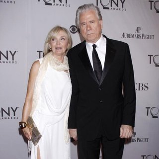 john larroquette Picture 5 - The 39th International Emmy Awards