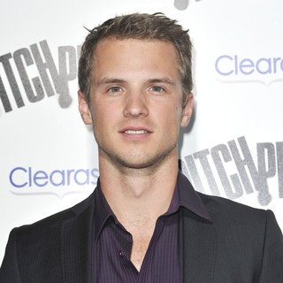 Freddie Stroma Pictures Gallery 2 With High Quality Photos