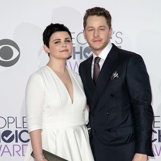 Josh Dallas Pictures, Latest News, Videos and Dating Gossips