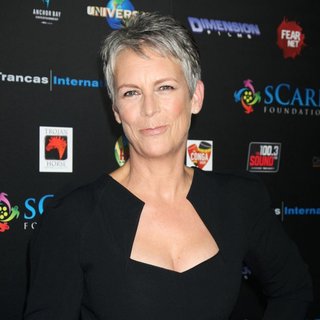 Jamie Lee Curtis Picture 27 - American Red Cross Annual Red Tie Affair
