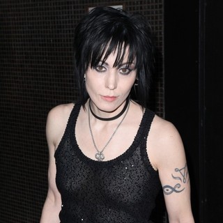 Joan Jett Picture 18 - 2010 Dressed to Kilt Charity Fashion Show - Arrivals