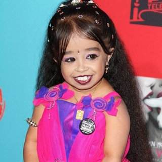 Jyoti Amge Picture 6 - Premiere Screening of FX's American Horror Story ...