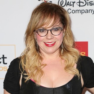 kirsten vangsness engaged criminal minds congratulation gets actress