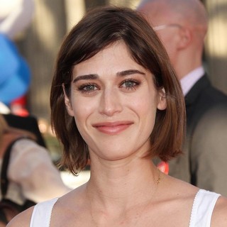 Lizzy Caplan Picture 21 - Los Angeles Premiere of The Campaign - Arrivals