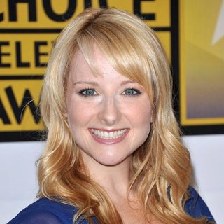 Melissa Rauch Picture 5 - The Premiere of In Time - Arrivals