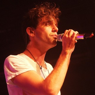 Mika Picture 42 - Mika Performs Live