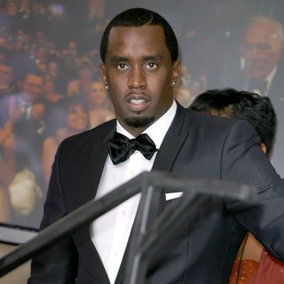 p. diddy Picture 146 - 2012 Vanity Fair Oscar Party - Arrivals