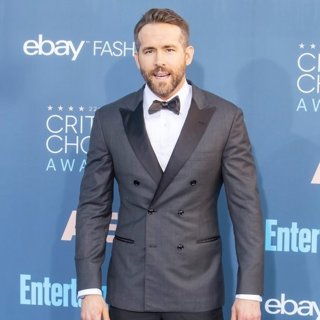 Ryan Reynolds Pictures, Latest News, Videos and Dating Gossips