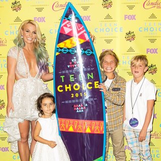 Maddie Picture 60 - Teen Choice Awards 2015 - Press Room