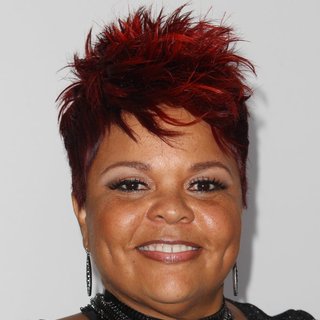 Tamela Mann Picture 15 - The 2013 BET Awards - Inside