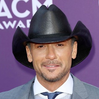 Tim McGraw Picture 86 - 48th Annual ACM Awards - Arrivals