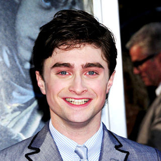 Full-Frontal Nude Pics of Daniel Radcliffe in 'Equus' Leaked