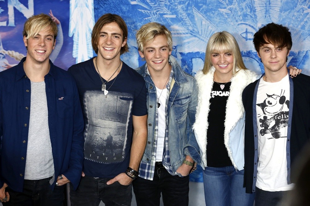 R5 Picture 5 - Film Premiere Frozen