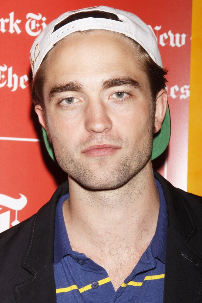 Robert Pattinson Picture 455 - Robert Pattinson Promotes The Twilight