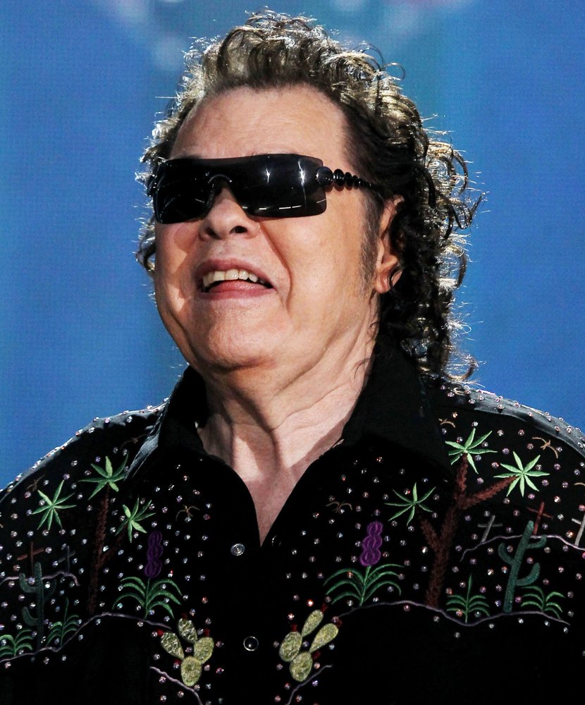 Ronnie Milsap - There's No Gettin' Over Me