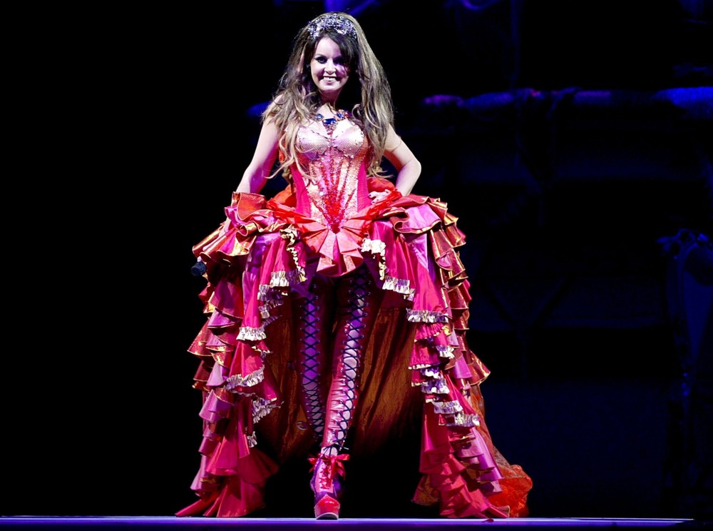 Sarah Brightman Picture 1 - 2008 Musicares Person of the Year Benefit ...