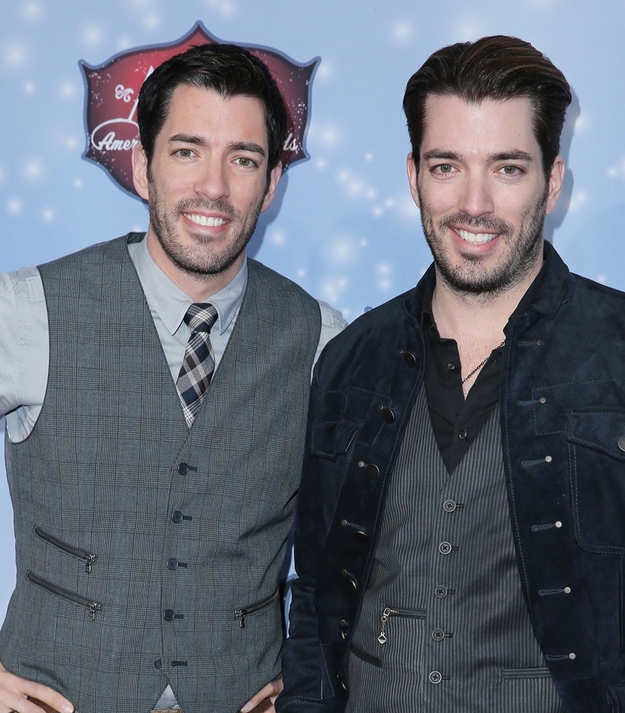 Jonathan Scott Picture 1 - 2013 American Country Awards - Arrivals