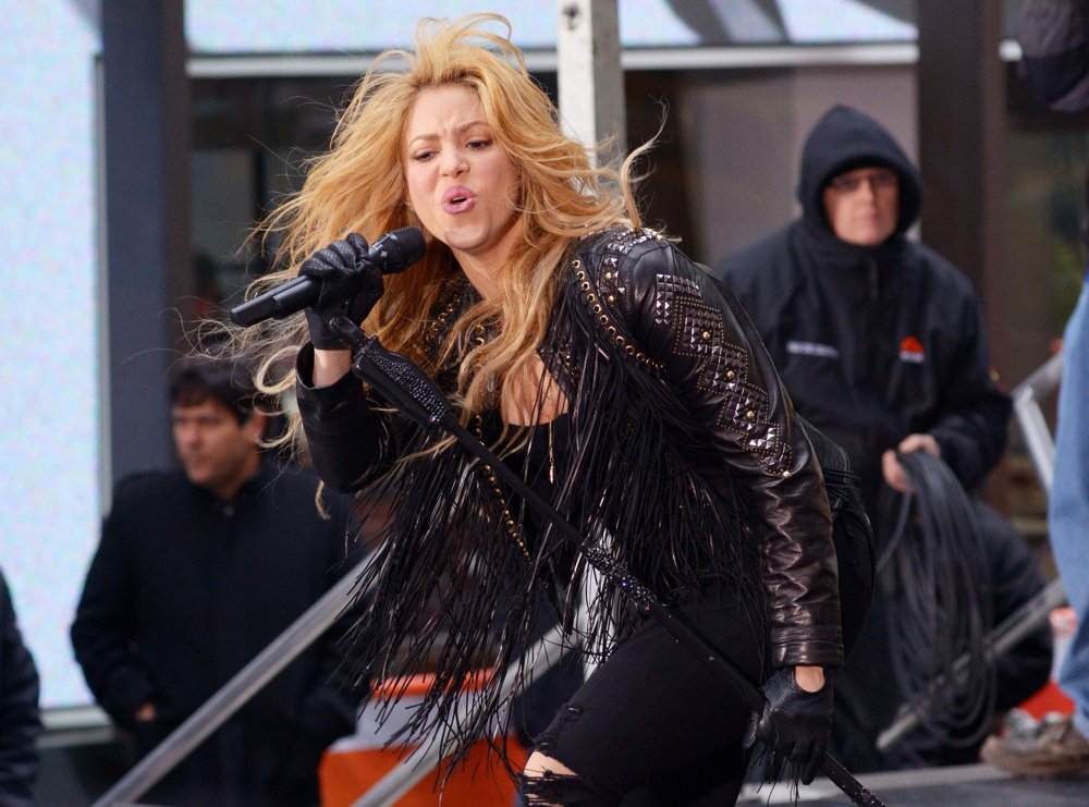 Shakira Picture 283 Shakira Performing Live on The Today Show as Part