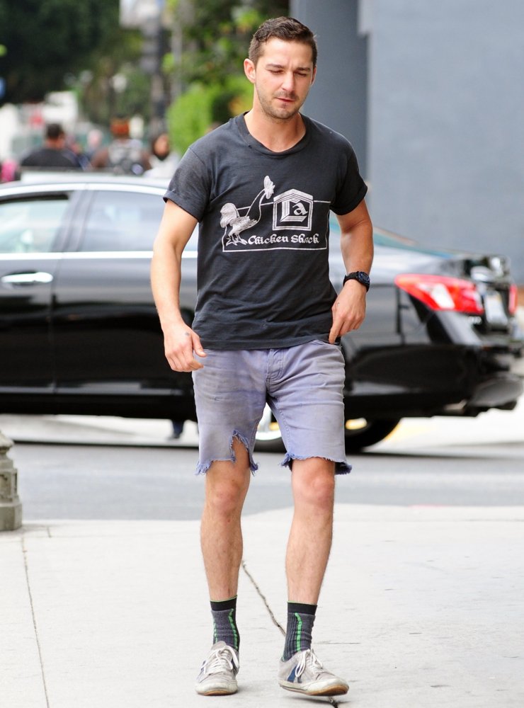 Shia LaBeouf Picture 121 - Shia LaBeouf Dressed Down in West Hollywood