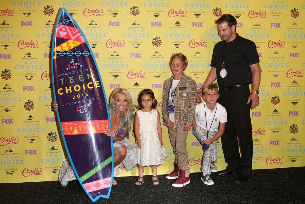 Maddie Picture 60 - Teen Choice Awards 2015 - Press Room