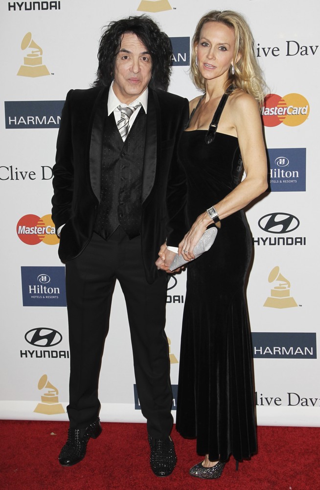 Erin Sutton Picture 2 - Clive Davis and The Recording Academy's 2013 ...