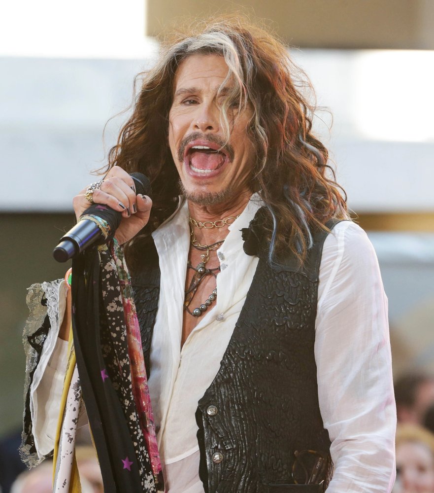 Steven Tyler Pictures with High Quality Photos