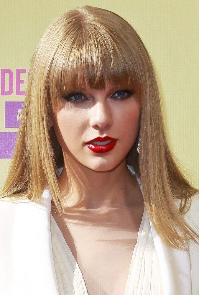 Taylor Swift Picture 333 - 2012 MTV Video Music Awards - Arrivals