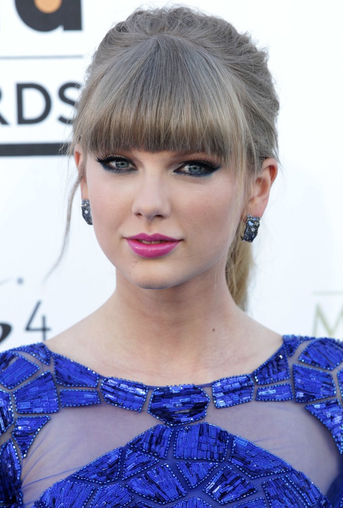 Taylor Swift Picture 636 - 2013 Billboard Music Awards - Arrivals