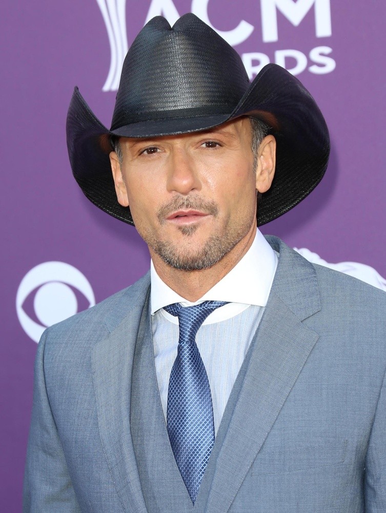 Tim McGraw Picture 90 48th Annual ACM Awards Arrivals