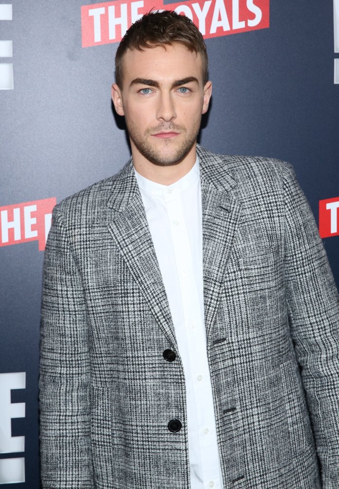 Tom Austen Picture 2 - Premiere of Television Drama Series The Royals ...