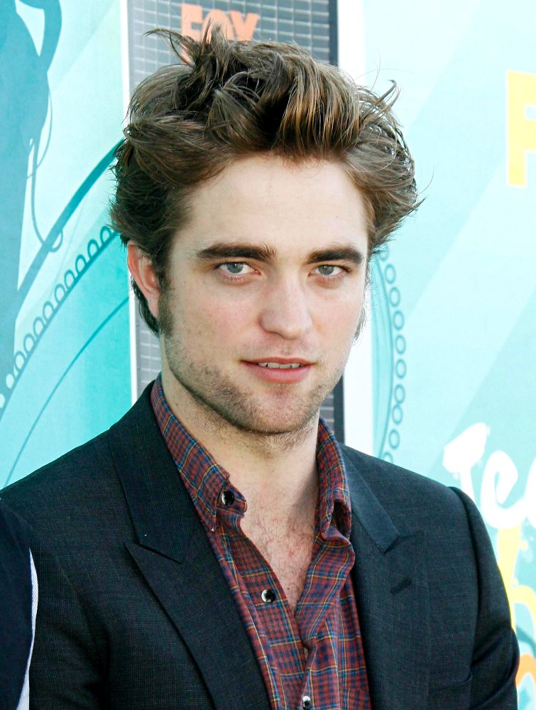 Robert Pattinson's Original Art Auctioned Off to Save Missing Kids