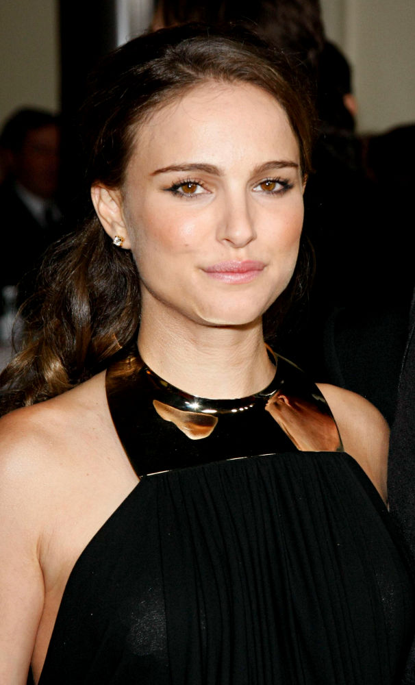 Natalie Portman Picture 69 - 68th Annual Golden Globe Awards - Press Room